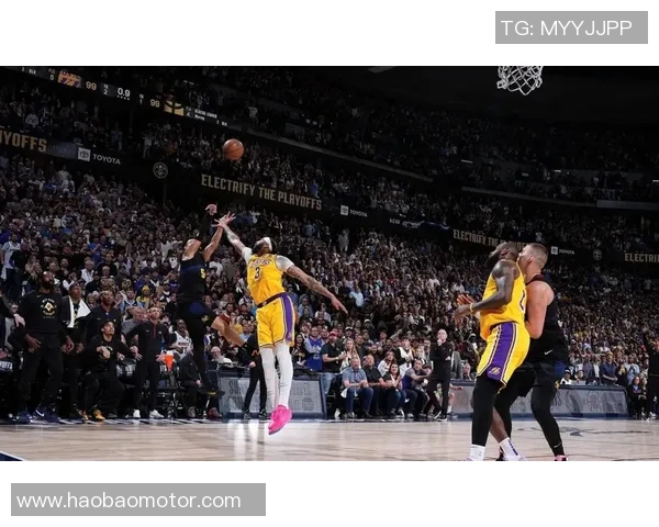 勇士与湖人激战四月五日经典对决再现篮球魅力与激情 勇士与湖人激战四月五日经典对决再现篮球魅力与激情